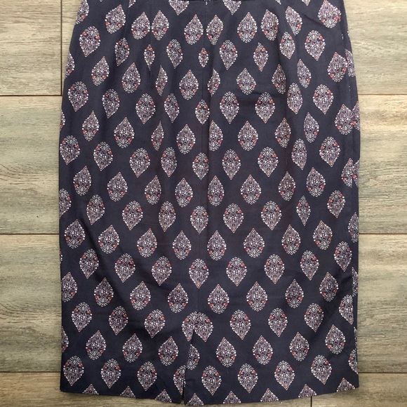 The Limited size 0 skirt - Picture 2 of 4